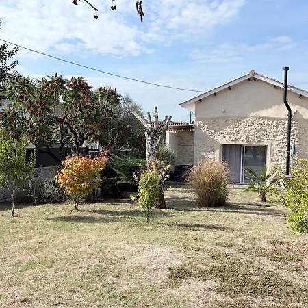 L'ancien Chai Séjour à la campagne Laroque (Gironde)